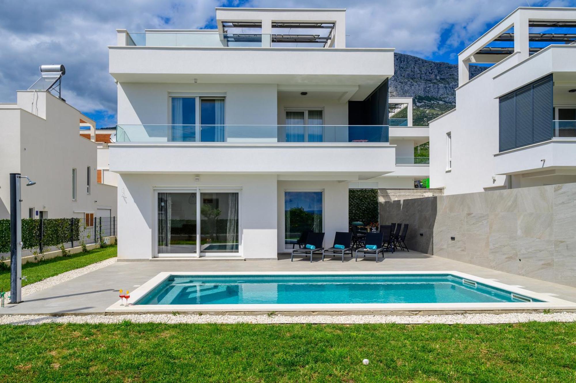 Villa 3I Kastela Exterior photo